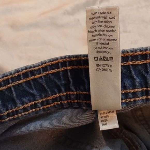 Justice Pull On Elastic Waist Jeggings made with Recycled Plastic Sz 16Plus - Picture 12 of 14